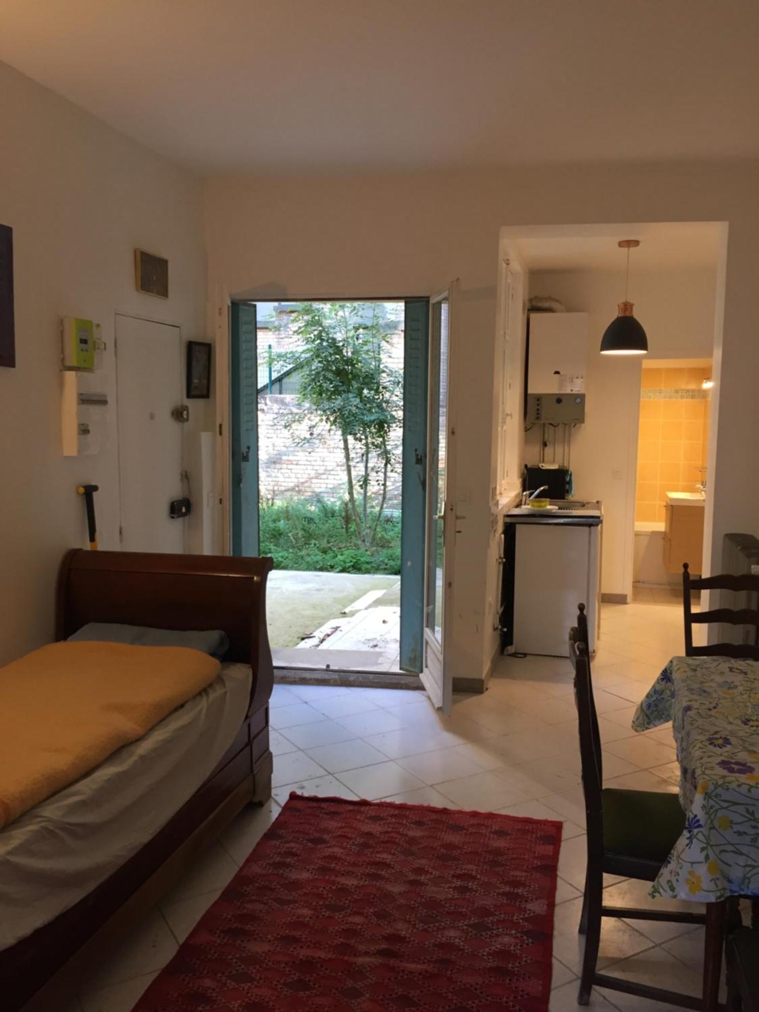 Proche Du Chateau De Versaillles Une Chambre Avec Jardin Versalhes Exterior foto